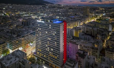 Το President Hotel Athens αποκαλύπτει την ανανεωμένη εξωτερική κλίμακα πυρασφάλειας με την υπογραφή του Minos Digenis Arquitectos