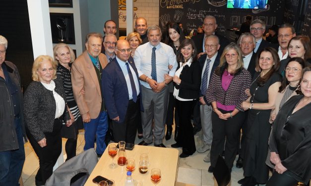 Θέμα: Σε κλίμα συνεργασίας και αισιοδοξίας η κοπή της πρωτοχρονιάτικης πίτας της ΕΛΙΤΟΥΡ και του Παγκόσμιου Ιπποκράτειου Ινστιτούτου Ιατρών