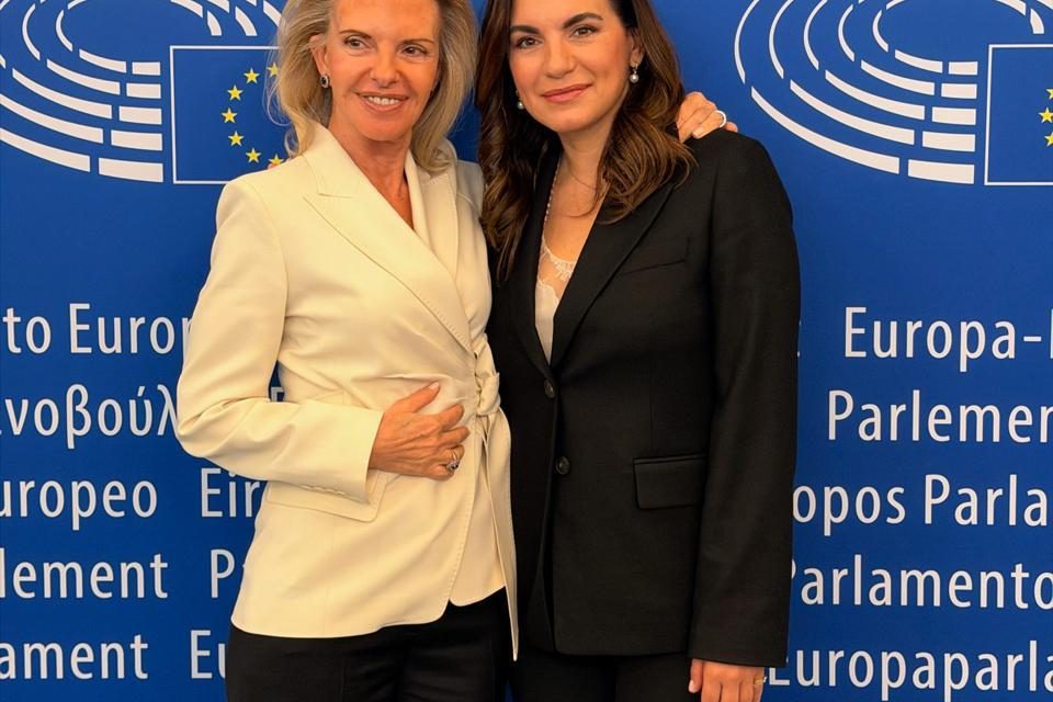 Συνάντηση Όλγας Κεφαλογιάννη με την Ευρωβουλευτή και Πρόεδρο της Επιτροπής Μεταφορών και Τουρισμού (TRAN) κα Ελίζα Βόζεμπεργκ