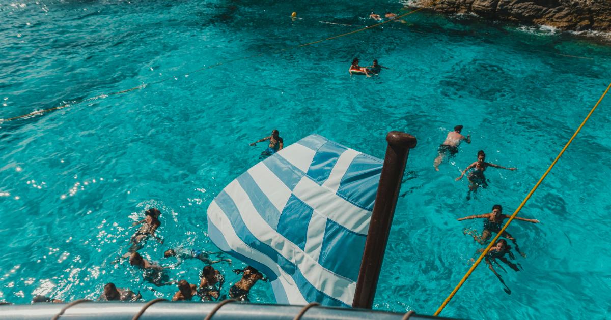 «Τουρισμός για Όλους 2026»: Ξεκίνησαν οι αιτήσεις – Τι ισχύει για το voucher έως 600 ευρώ